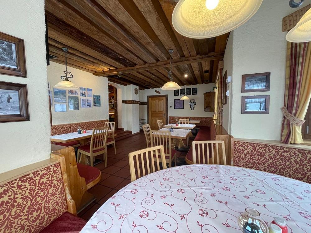 Restaurant-Pension Dorfwirt Бад-Кляйнкірхгайм Екстер'єр фото
